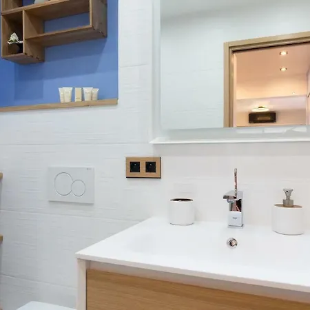 New Apartment, Palais Des Festivals, Croisette, Beaches 公寓 戛纳